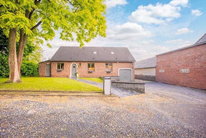 Maison 4 pièces à Route D'aubel, A, à vendre