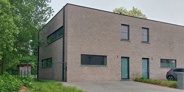 Maison 4 pièces à louer à Droeshoutstraat, Opwijk
