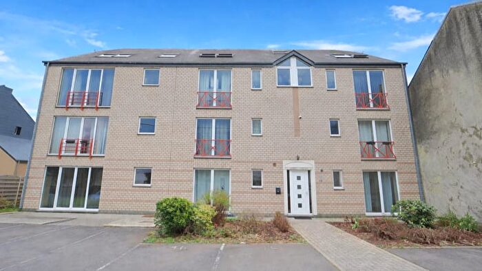 rue des Bruyères A, Arlon : Appartement 1 pièce à vendre