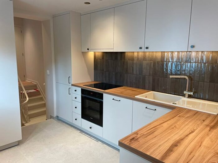 Appartement 4 pièces à louer à Avenue Des Combattants, Rixensart