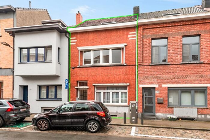 Rerum Novarumlaan, Merksem : Maison 5 pièces à vendre