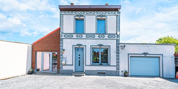 Emile Rousseau, FaytlezManage : Maison 4 pièces à vendre