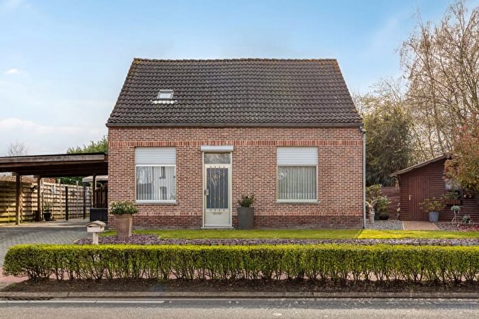 Maison 10 pièces à Meerlaarstraat, Laakdal, à vendre