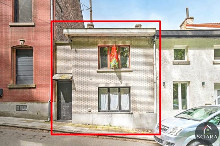 Rue des Makets, Seraing : Maison 2 pièces à vendre