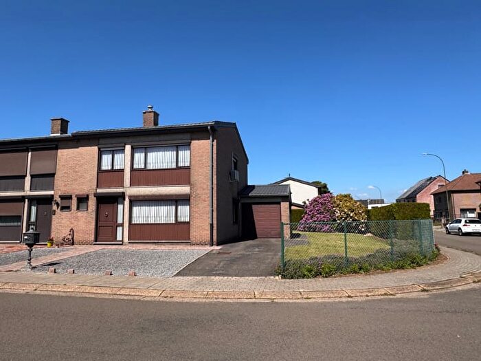 Pastoor Van Mierlolaan, HeusdenZolder - Maison 11 pièces à vendre