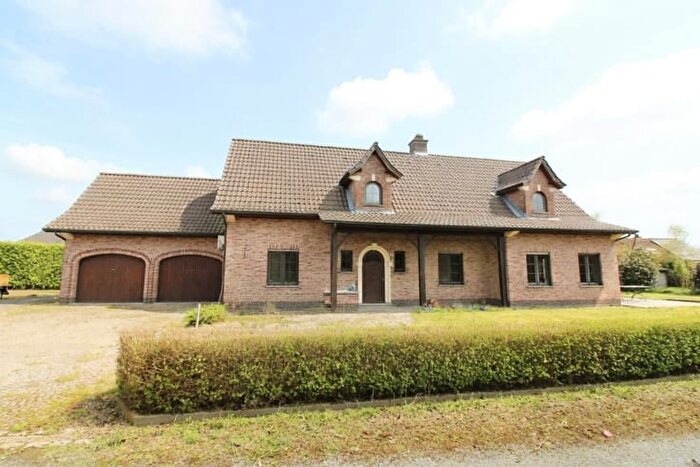 Maison 5 pièces à vendre à Steenweg Op Brussel, Opwijk