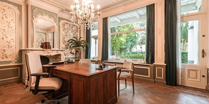 Maison 6 pièces à vendre à Antwerpen, Antwerpen