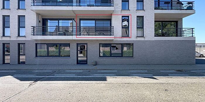 Appartement à Tramstraat, Zwevezele, à louer