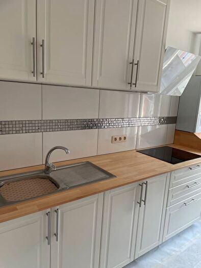 Appartement 4 pièces à louer à Rue Patenier, Namur
