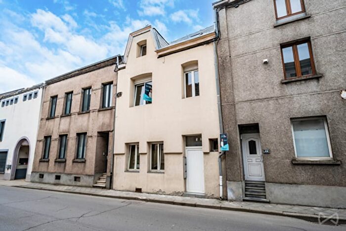 Maison 12 pièces à vendre - Rue Joseph Netzer, Arlon