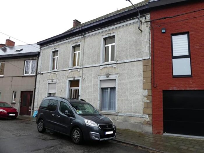 Maison 4 pièces à Rue de la Poste, HoudengGoegnies, à vendre