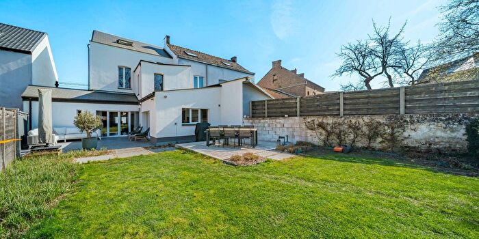 Route dEghezée, JemeppesurSambre - Maison 3 pièces à vendre