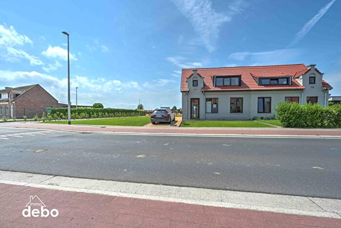 Maison 12 pièces à vendre à Rijkswachtstraat, Diksmuide