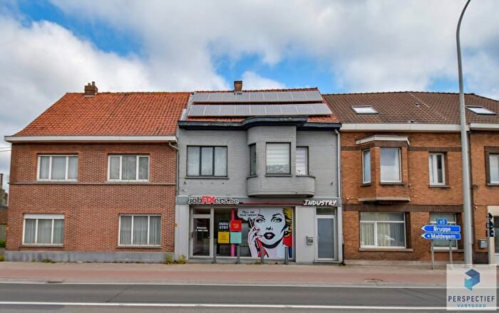 Staatsbaan, Adegem : Maison 11 pièces à vendre