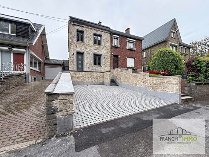 Maison 3 pièces à Chaussée de Verviers, Theux, à vendre