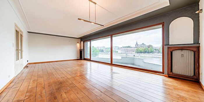 Quai Churchill, Liège : Appartement 3 pièces à vendre