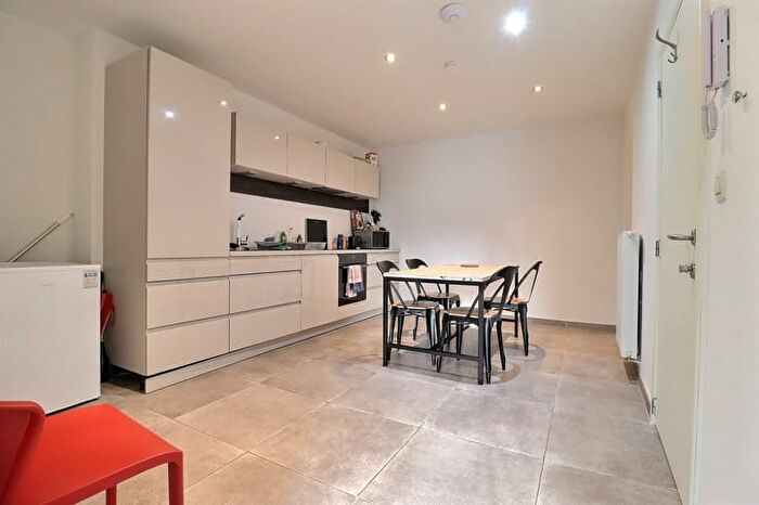 Appartement 1 pièce à Boulevard d'Herbatte, NAMUR, à louer