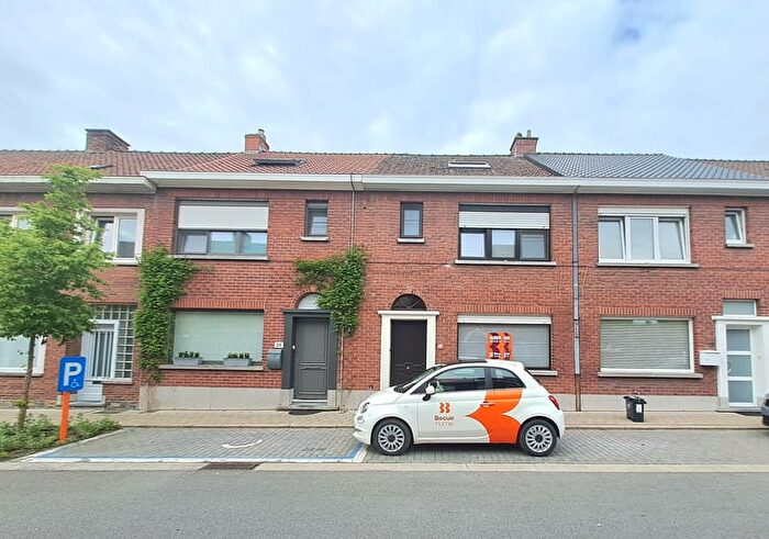 Maison 3 pièces à Peter Benoitstraat, Zwevegem, à louer
