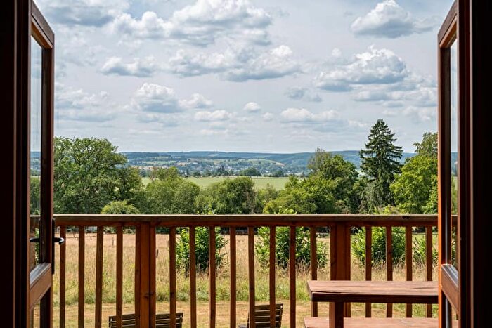 Le Calvaire, Lierneux - Maison 8 pièces à vendre