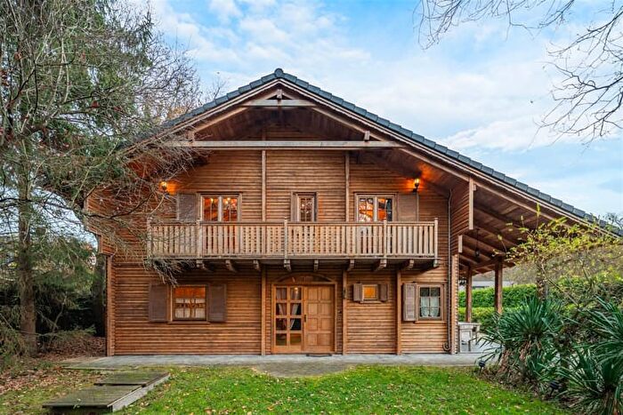 Maison 4 pièces à vendre à Rue des Mésanges, ÉRezée