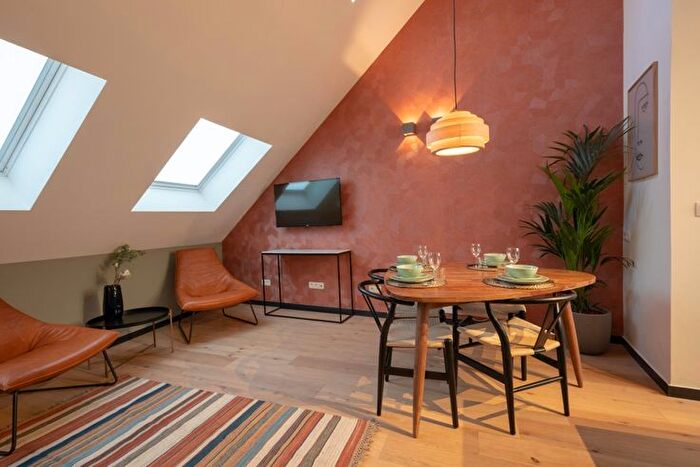 Aalmoezenierstraat, Antwerpen : Appartement 1 pièce à louer