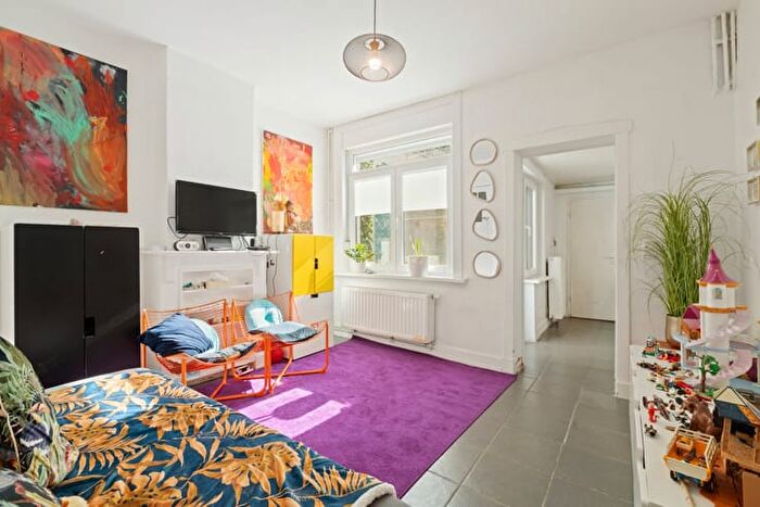 Maison 4 pièces à vendre à Wielewaalstraat, Gent