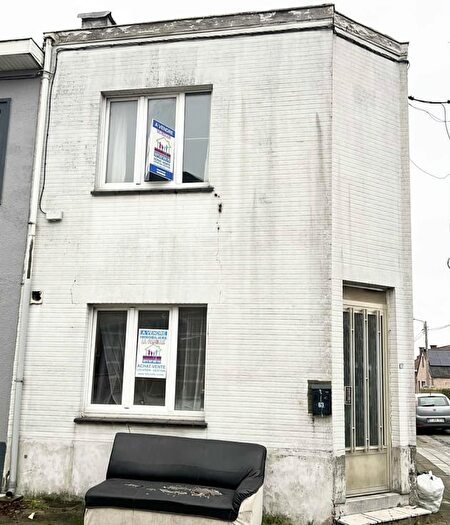 Maison 1 pièce à vendre à Rue Emile Strimelle, JUMET