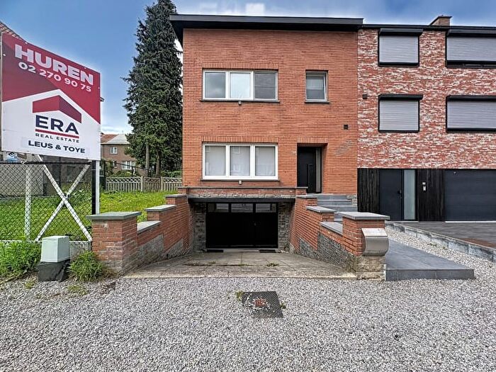 Gudrunstraat, Grimbergen : Maison 3 pièces à louer