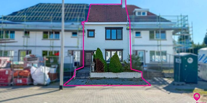 Maison 4 pièces à louer - Hoensbroeckstraat, Heusden