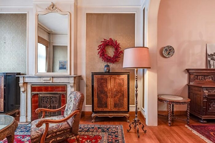 Maison 9 pièces à vendre - Kronenhoekstraat, SintGillisWaas