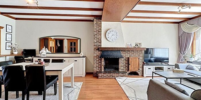 Maison 3 pièces à Schoolstraat, SintNiklaas, à vendre
