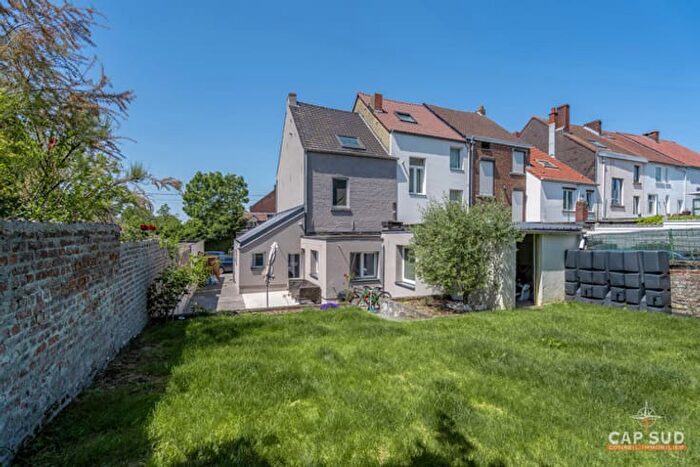 Grand'Route, Brainel'Alleud : Maison 3 pièces à vendre