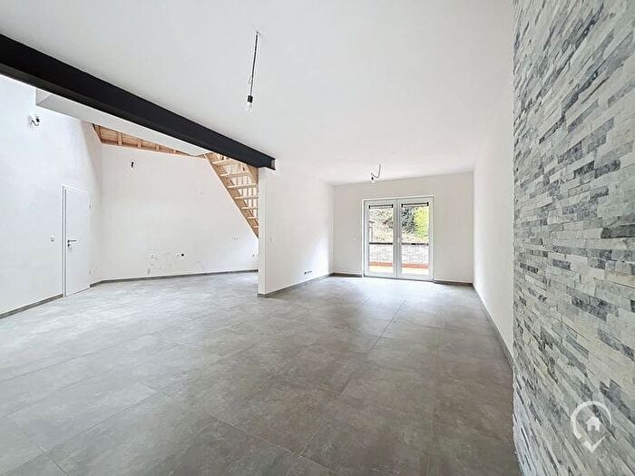 Rue du Faubourg, A : Maison 4 pièces à vendre