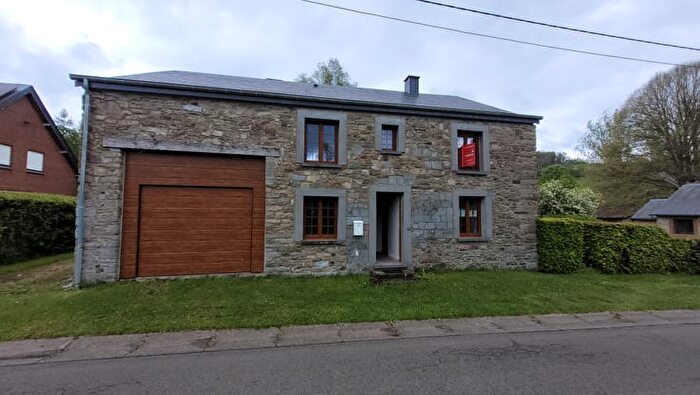 Maison 3 pièces à Rue Du Pont Gahy, Daverdisse, à vendre