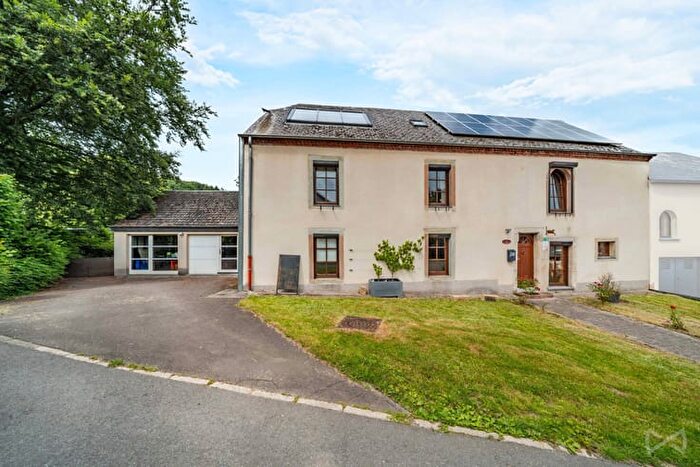 Maison 5 pièces à Rue De La Schock, Attert, à vendre