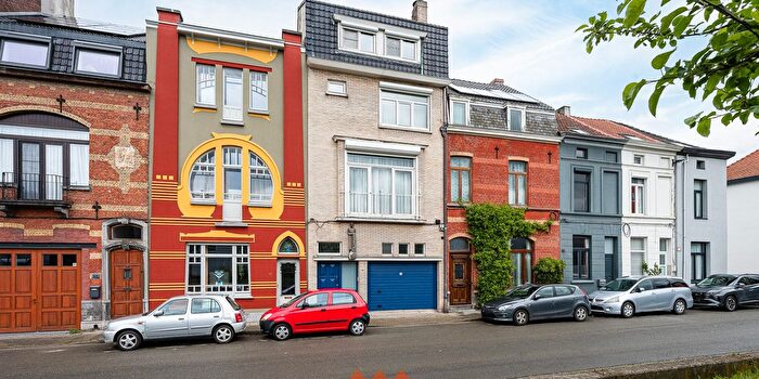 Maison 5 pièces à Edmond Van Hoorebekestraat, Ledeberg, à vendre