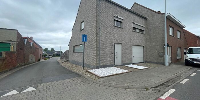 Maison 3 pièces à vendre à Passendalestraat, Passendale
