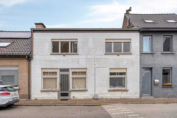Maison 4 pièces à vendre à Zandstraat, ErpeMere