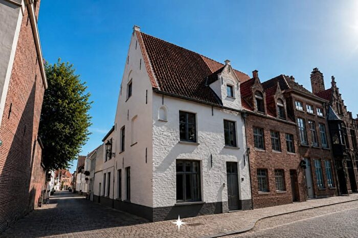 Maison 11 pièces à vendre à Jeruzalemstraat, Brugge