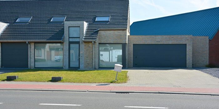 Maison 3 pièces à louer à Westkerkestraat, Eernegem