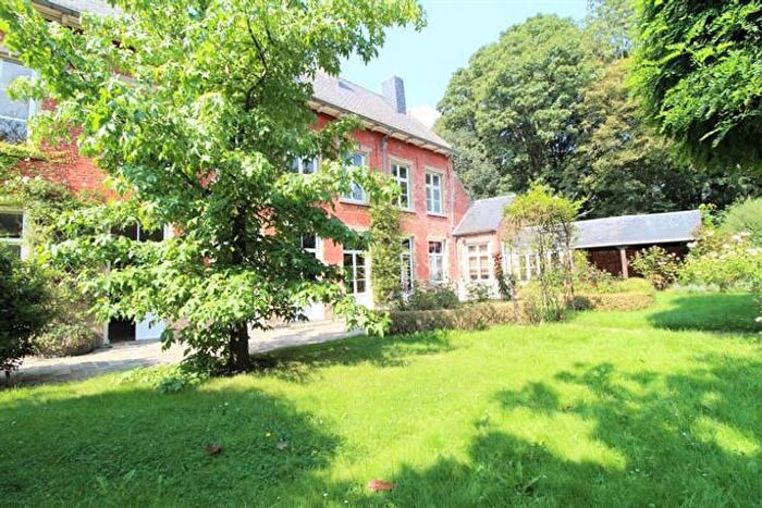Maison 4 pièces à louer à Parvis Saint Pierre, WezembeekOppem