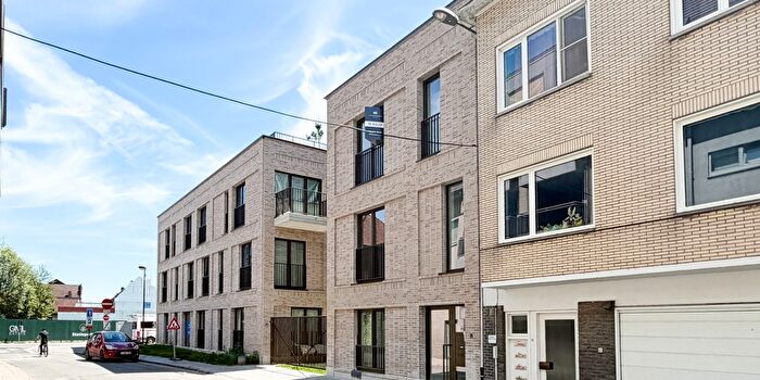 Appartement 3 pièces à Ommegangstraat, Deinze, à vendre