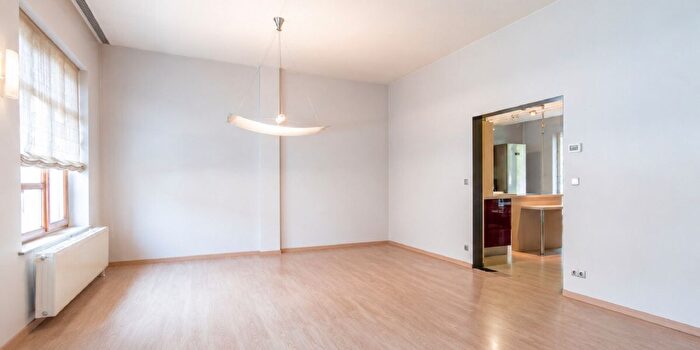 Maison 5 pièces à vendre - rue Delvigne, On