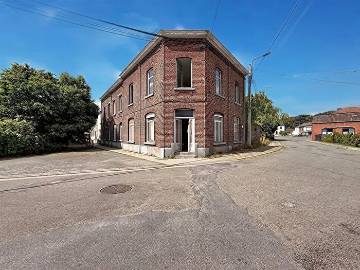 Rue du Devoir, JUMET : Maison 4 pièces à vendre