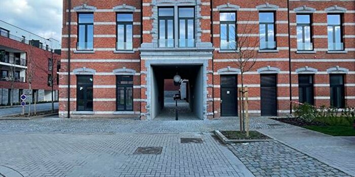 Appartement 2 pièces à Wolfabriekstraat, Lot, à louer