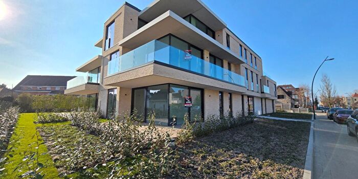 Appartement 3 pièces à Strandlaan, SintIdesbald, à vendre