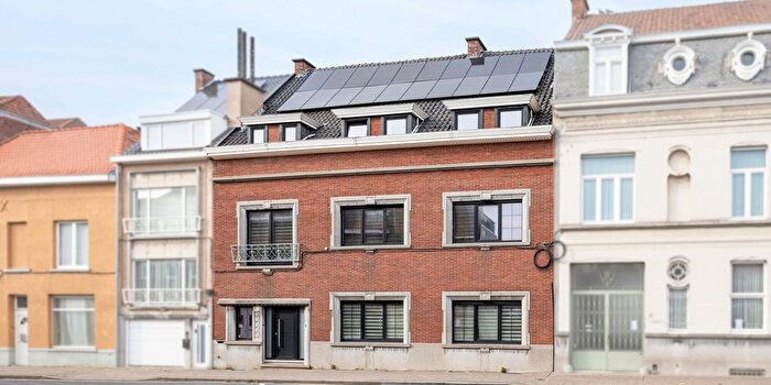 Maison 7 pièces à vendre - Oswald Ponettestraat, Ronse