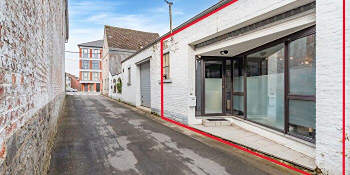 Rempart de lAurore, Ciney : Appartement 2 pièces à vendre