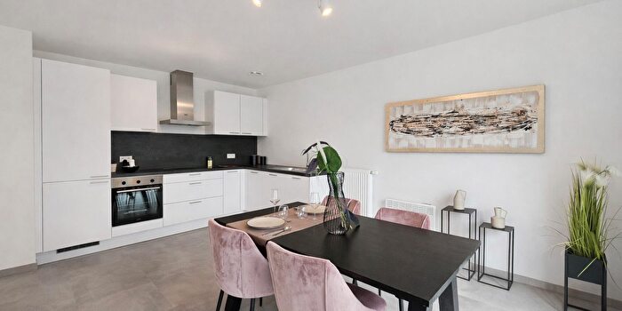 Maison 3 pièces à vendre à Rue de la Station, Ressaix
