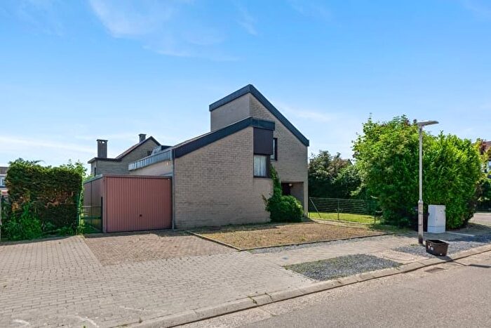 Fabiolalaan A, SintTruiden : Maison 5 pièces à vendre